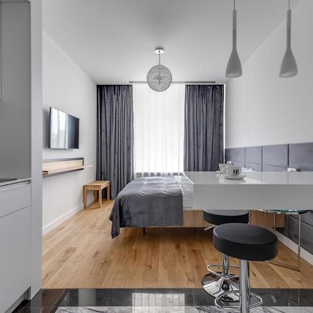 Basis Apartments - Adults Only Kiev Exteriör bild
