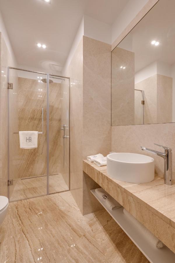 Basis Apartments - Adults Only Kiev Exteriör bild